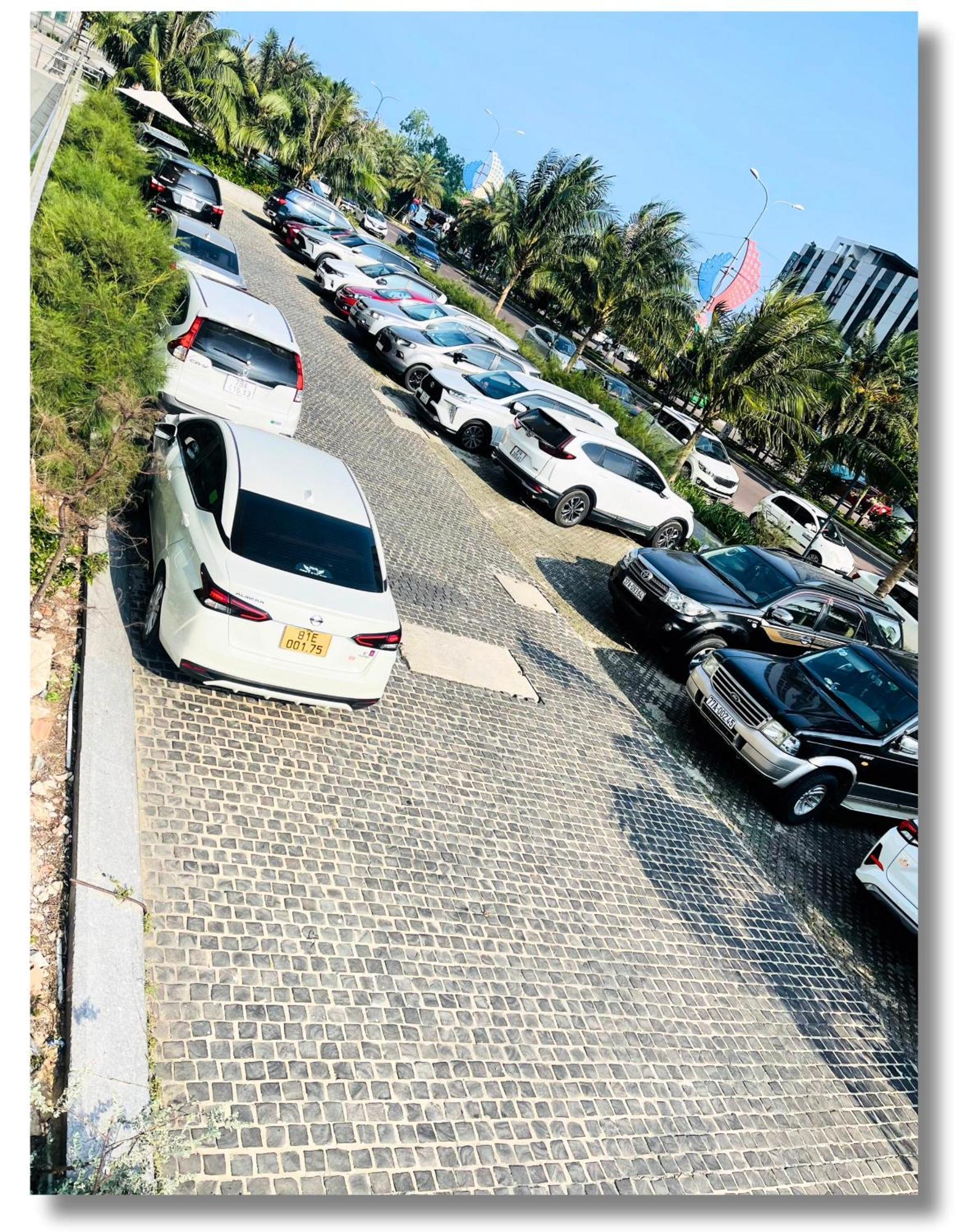 Flc Sea View Apartment クイニョン エクステリア 写真